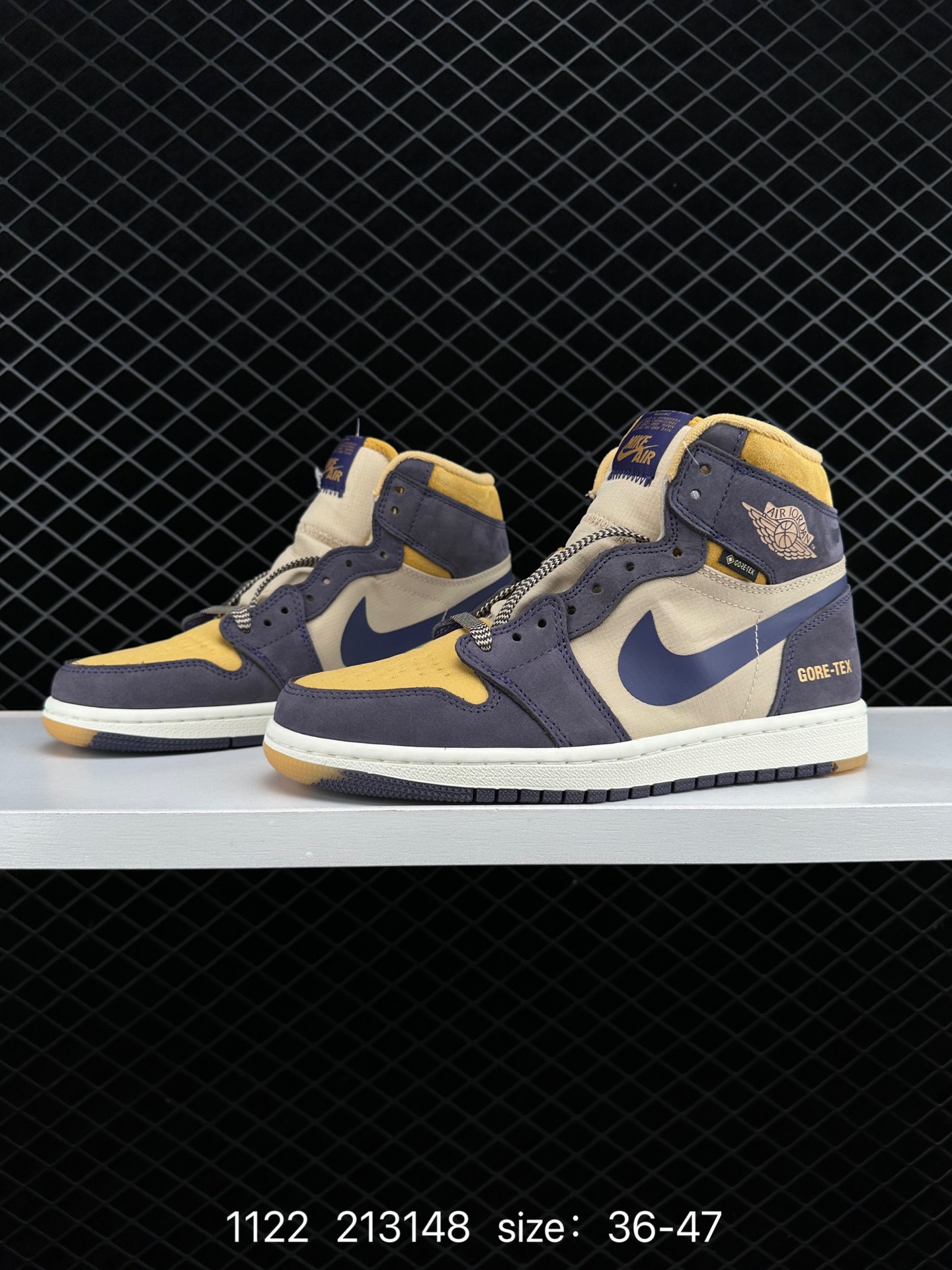 Nike Air Jordan 1 Retro High OG”Black/White“